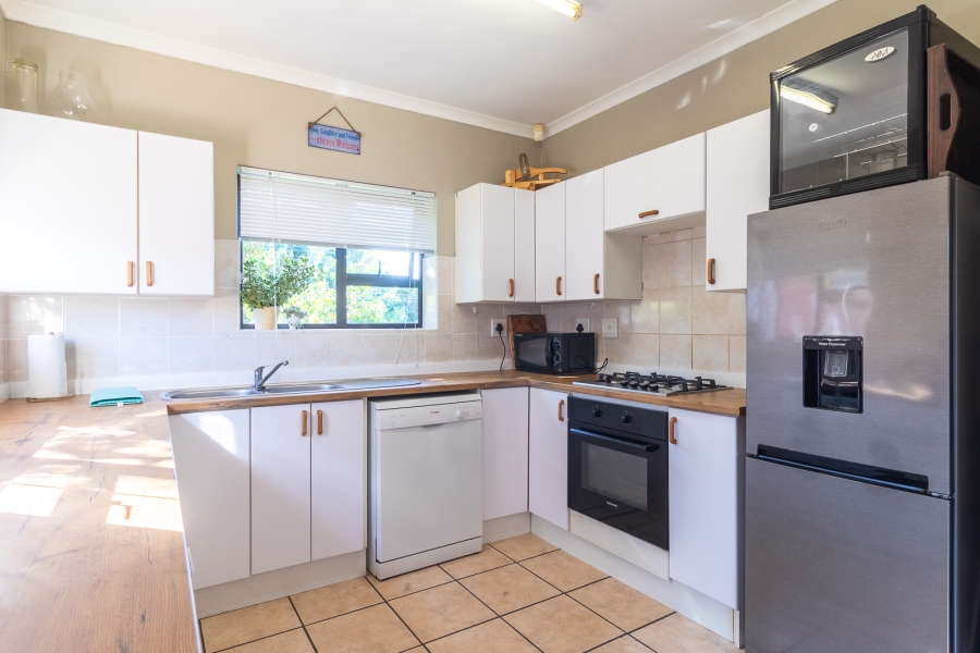 3 Bedroom Property for Sale in Seafield Eastern Cape